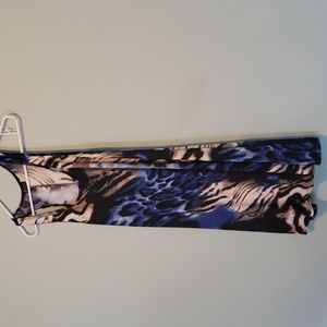 Like new. Wear as dress/ over jeans/leggings/ swimsuit coverup